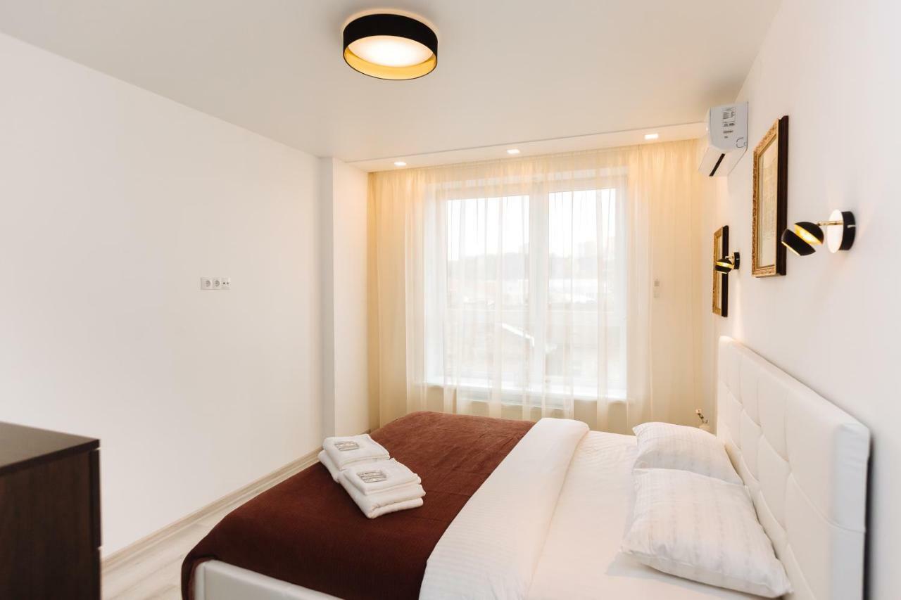 Luxury Terrace View Apartment! Lviv Exterior photo